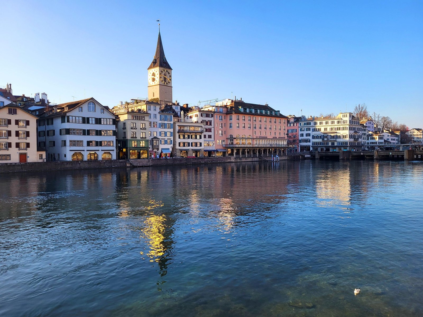 Swiss Paris Dream Tour