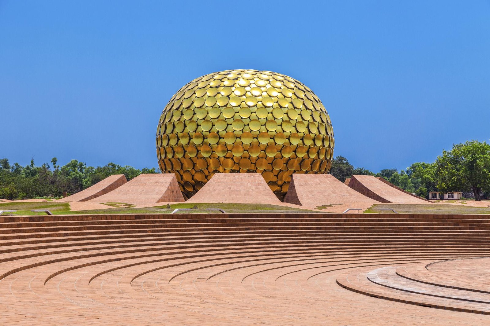 Pondicherry Beach Holiday