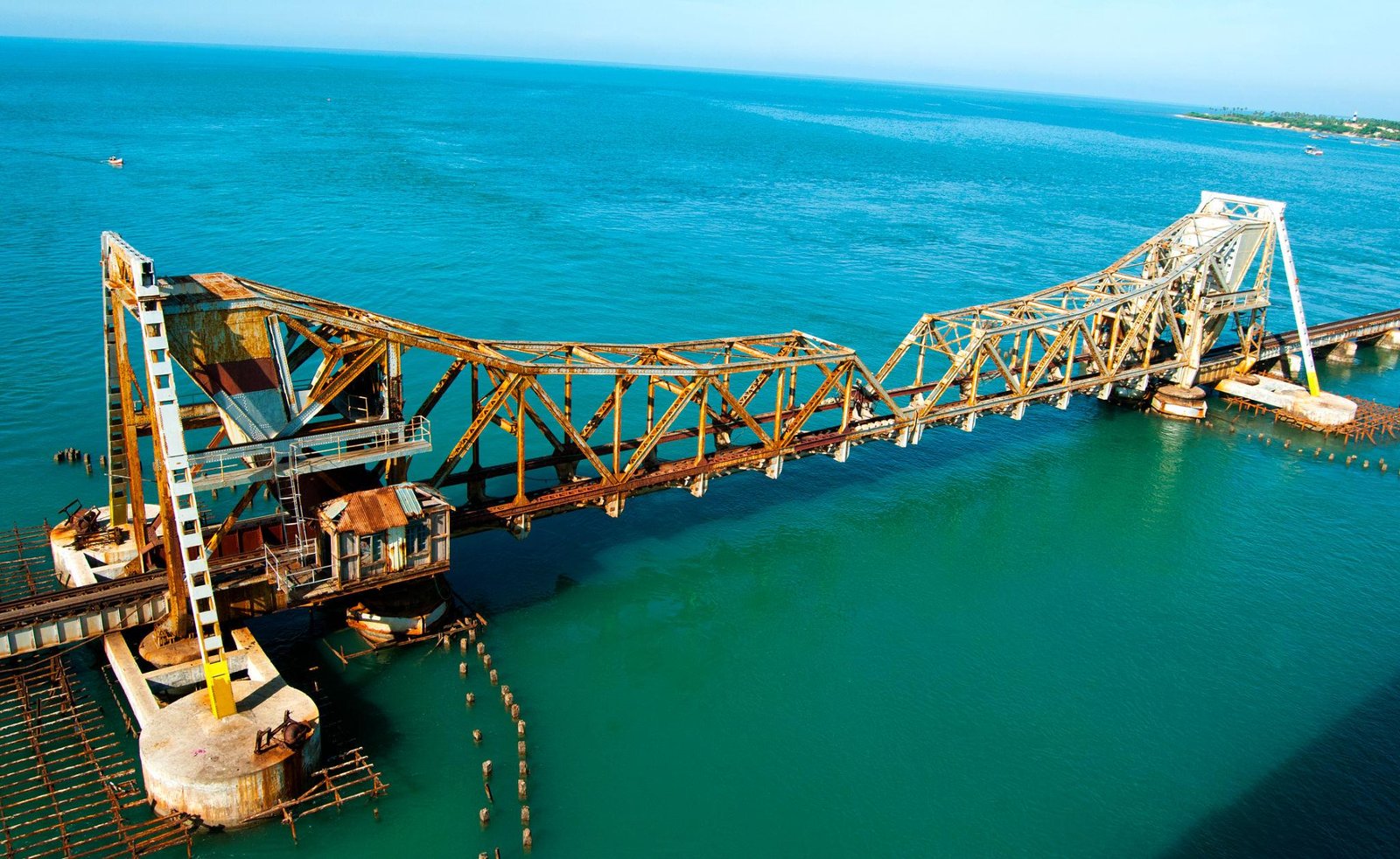 Madurai to Rameshwaram Tour Package