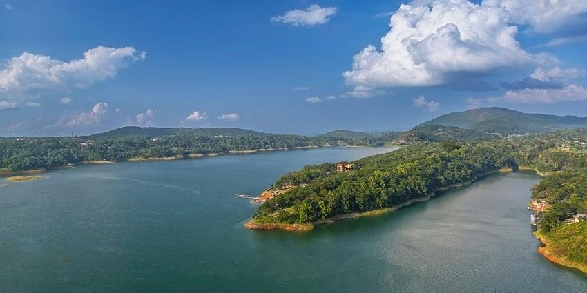 Shillong–Cherrapunji Tour Package